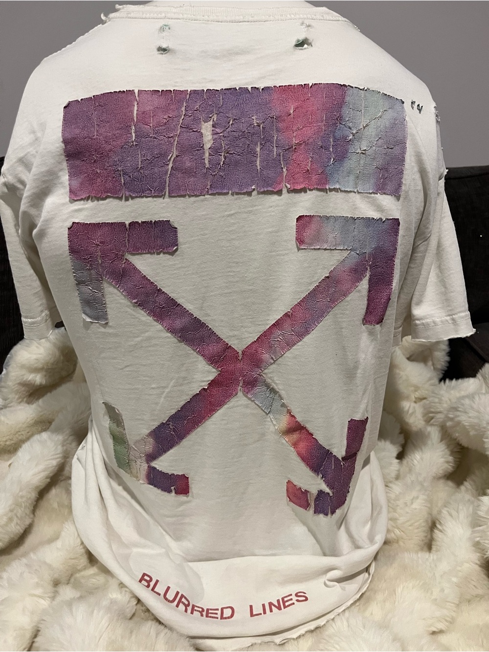 OFF-WHITE by VIRGIL ABLOH “Blurred Lines” Arrows Tee ***destroyed***